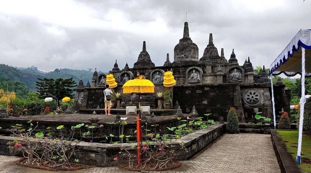Brahma Vihara Arama Buleleng