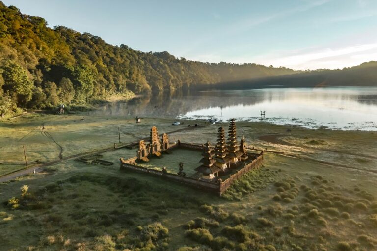 Lake Tamblingan