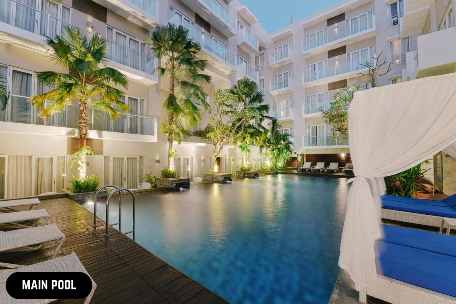 Grand-Ixora-Kuta-Resort-1