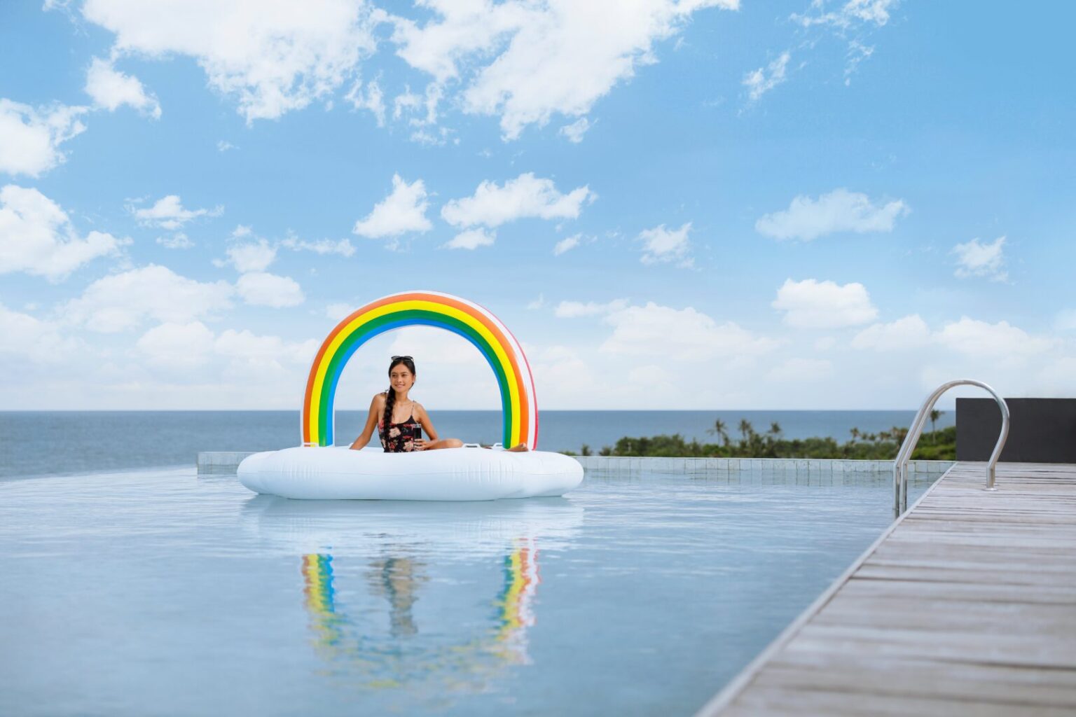 SR_Indonesia_Bali_Citadines_Berawa_Lifestyle_Sky_Pool_Side-1_LR-scaled
